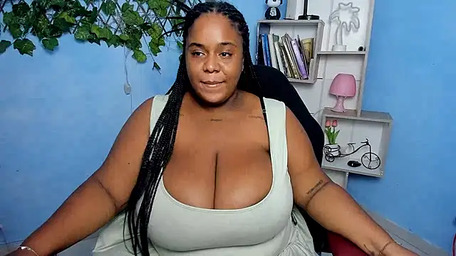 Snapshot of bbw_charlote chatting on 11-22-25, 11:31 bbw charlote online show from 11-22-25, 11:31