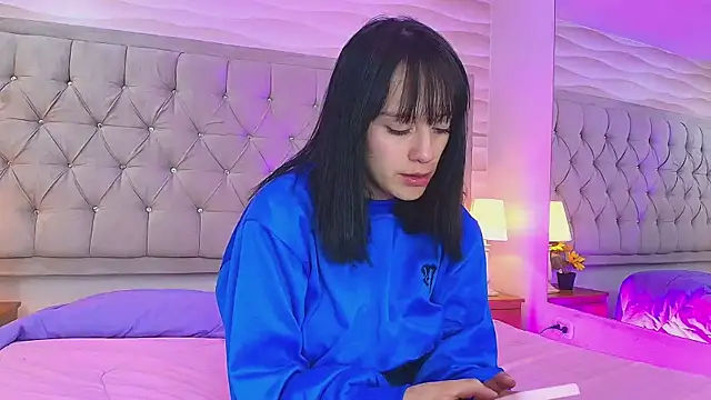 AlissonLopez  online show from 03-14-25, 04:21