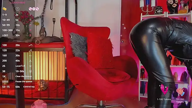 MistressAndre online show from 12-17-25, 08:59