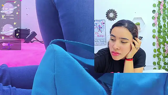 Snapshot of Daki_Ume_ chatting on 02-11-25, 02:25 Daki Ume online show from 02-11-25, 02:25