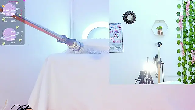 Snapshot of Daki_Ume_ chatting on 02-18-25, 02:27 Daki Ume online show from 02-18-25, 02:27