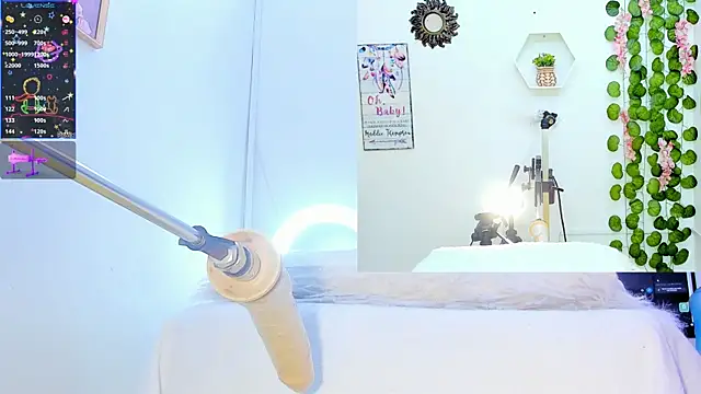 Snapshot of Daki_Ume_ chatting on 03-16-25, 02:32 Daki Ume online show from 03-16-25, 02:32