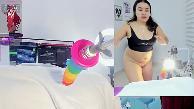 Snapshot of Daki_Ume_ chatting on 10-23-25, 02:44 Daki Ume online show from 10-23-25, 02:44