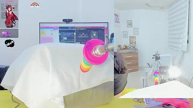 Snapshot of Daki_Ume_ chatting on 11-11-25, 02:33 Daki Ume online show from 11-11-25, 02:33