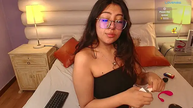 milan sweet online show from 09-18-25, 11:29