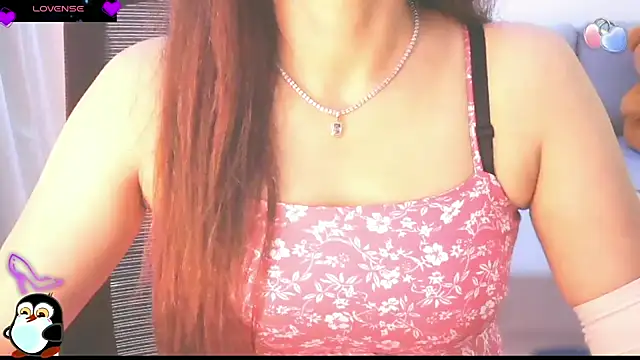 Snapshot of _Blue_Ruubyy_ chatting on 03-04-26, 08:20 Blue Ruubyy online show from 03-04-26, 08:20