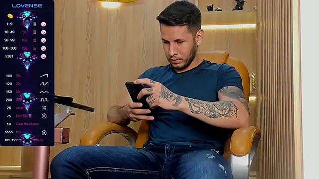 Snapshot of George_Diesell chatting on 02-09-25, 11:15 George Diesell online show from 02-09-25, 11:15