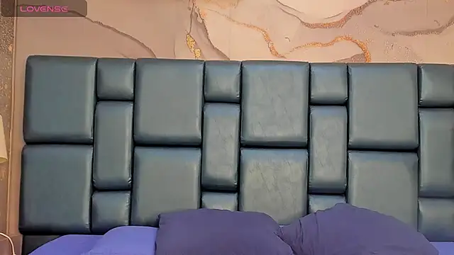 Snapshot of George_Diesell chatting on 09-14-25, 08:30 George Diesell online show from 09-14-25, 08:30