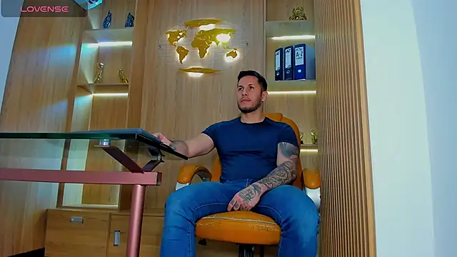 Snapshot of George_Diesell chatting on 02-08-26, 04:16 George Diesell online show from 02-08-26, 04:16