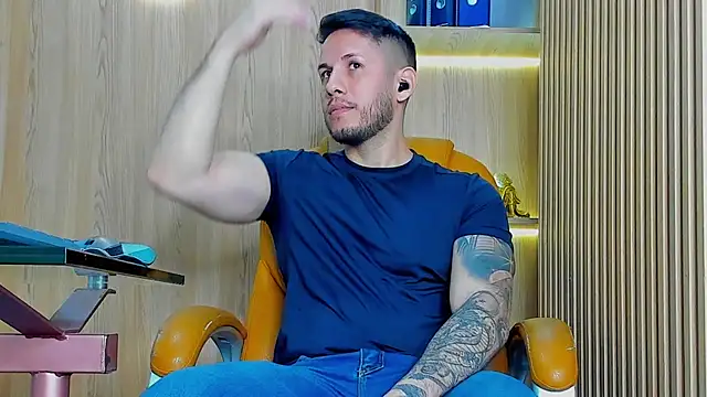 Snapshot of George_Diesell chatting on 02-15-26, 06:59 George Diesell online show from 02-15-26, 06:59