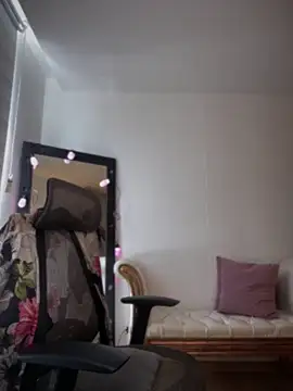 Snapshot of evangeline_ch chatting on 12-13-24, 06:38 evangeline ch online show from 12-13-24, 06:38