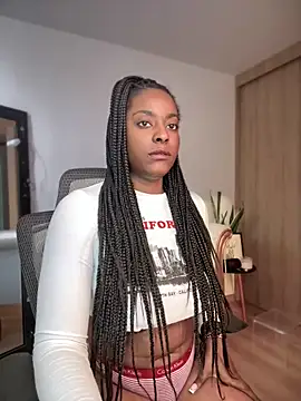 Snapshot of evangeline_ch chatting on 12-24-24, 03:58 evangeline ch online show from 12-24-24, 03:58