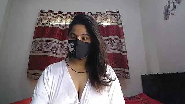 Snapshot of Dayna-36 chatting on 11-20-25, 05:07 Dayna-36 online show from 11-20-25, 05:07