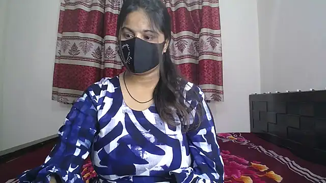 Snapshot of Dayna-36 chatting on 12-02-25, 04:02 Dayna-36 online show from 12-02-25, 04:02