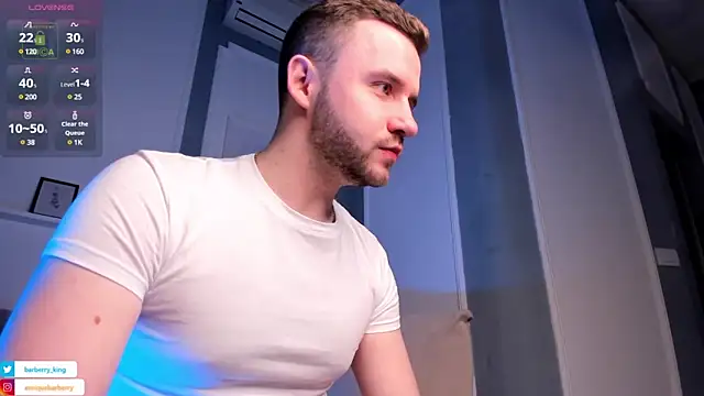 Snapshot of EnriqueBarberry chatting on 12-23-24, 06:22 EnriqueBarberry online show from 12-23-24, 06:22