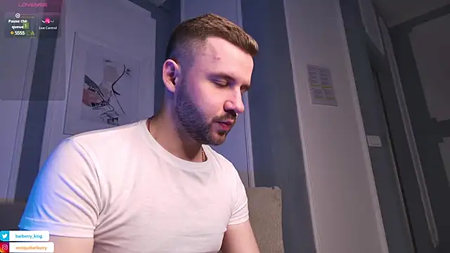 Snapshot of EnriqueBarberry chatting on 03-01-25, 06:24 EnriqueBarberry online show from 03-01-25, 06:24