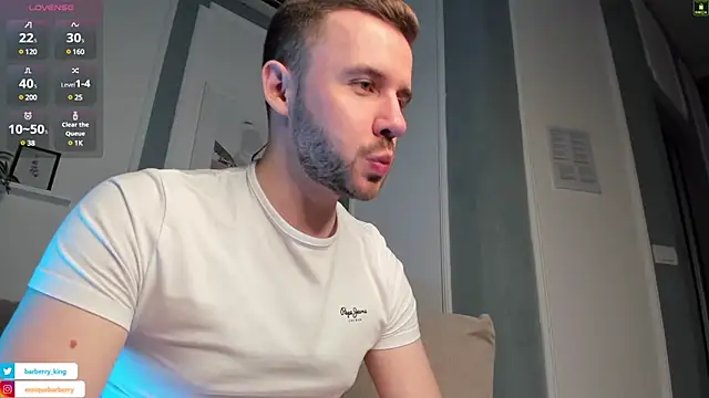 Snapshot of EnriqueBarberry chatting on 03-15-25, 06:25 EnriqueBarberry online show from 03-15-25, 06:25