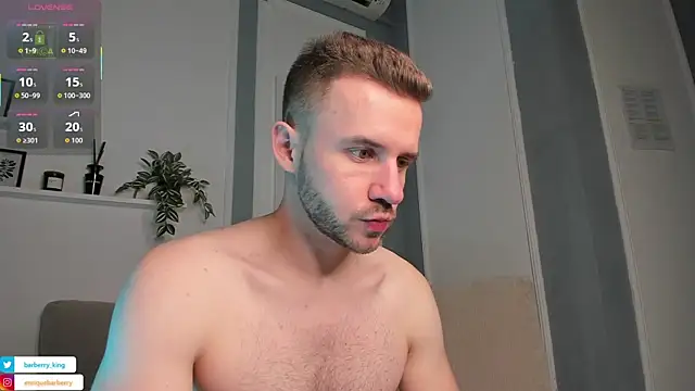 Snapshot of EnriqueBarberry chatting on 10-25-25, 05:26 EnriqueBarberry online show from 10-25-25, 05:26