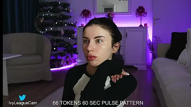 ivyleague  online show from 12-13-24, 06:21