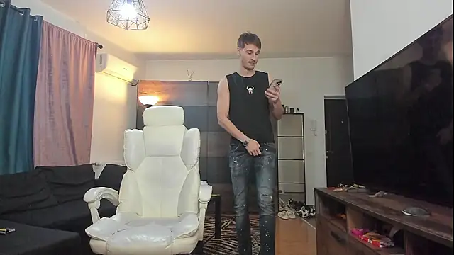 Snapshot of Jimmymorello chatting on 12-02-24, 09:17 Jimmymorello online show from 12-02-24, 09:17