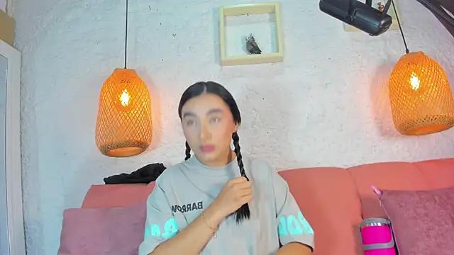 emiily s online show from 11-19-25, 12:05