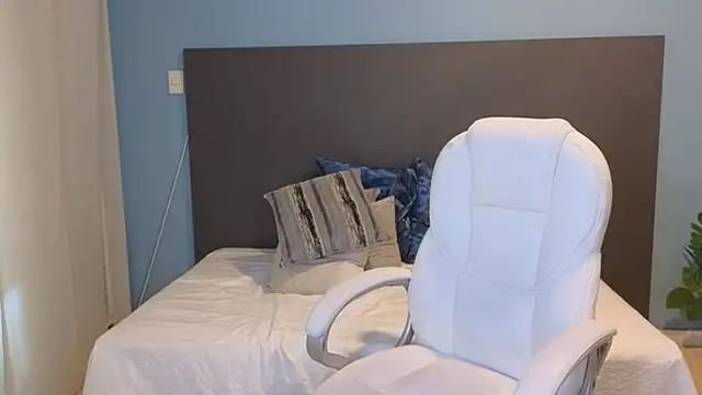 maiaa ruiz online show from 01-11-25, 04:57