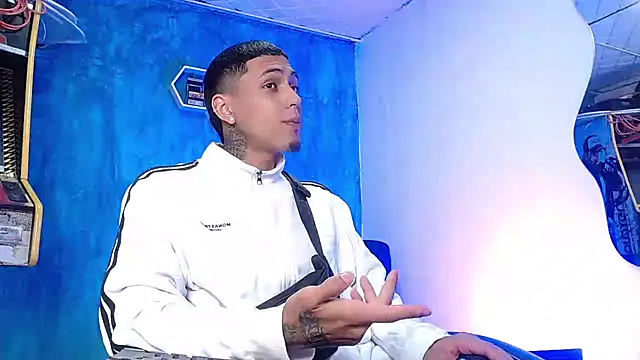 Liam lee online show from 12-23-24, 12:30