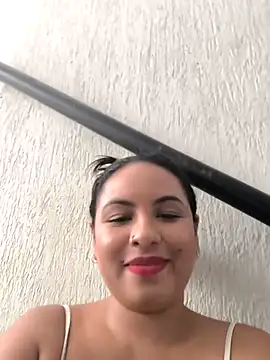 Francesca ferrari online show from 03-05-25, 08:32