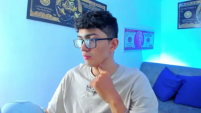 TylerWhite  online show from 01-25-25, 02:47