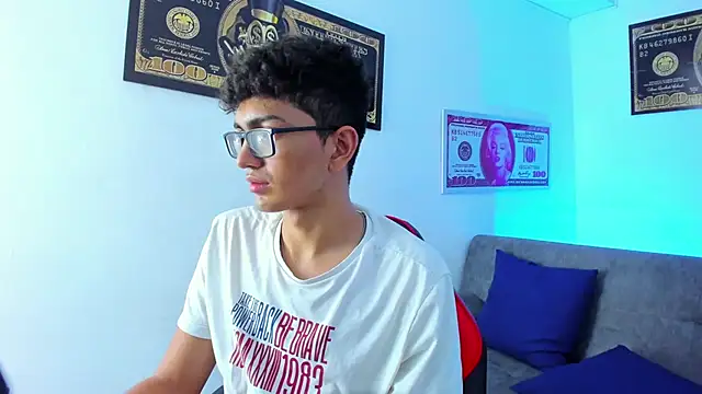 TylerWhite  online show from 02-01-25, 09:21