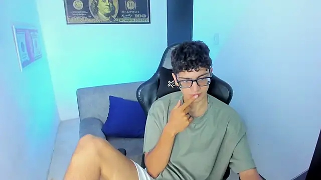 TylerWhite  online show from 02-08-25, 02:58