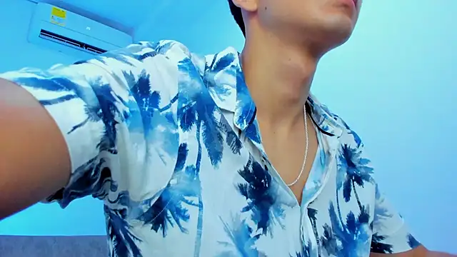 TylerWhite  online show from 02-22-25, 02:39