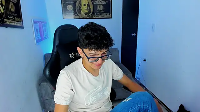 TylerWhite  online show from 03-01-25, 02:48