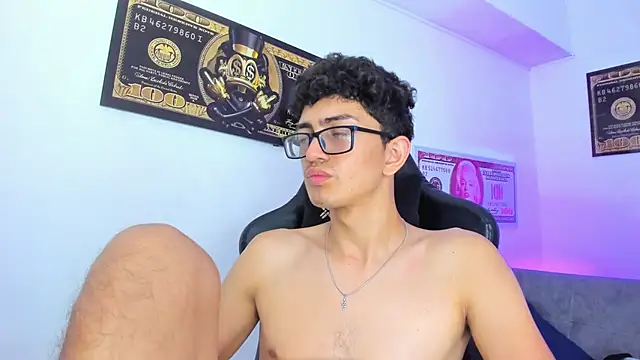 TylerWhite  online show from 03-11-25, 06:00