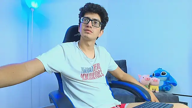 TylerWhite  online show from 09-20-25, 05:08