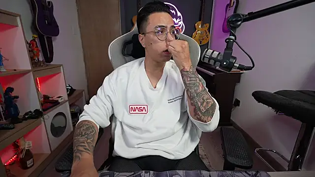 granxarma960 online show from 11-21-25, 05:17