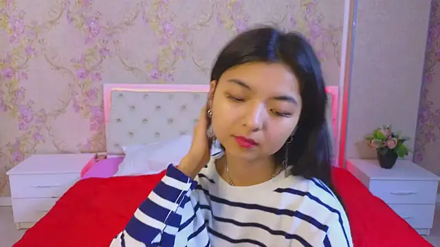 Shy Kira online show from 01-27-25, 03:28