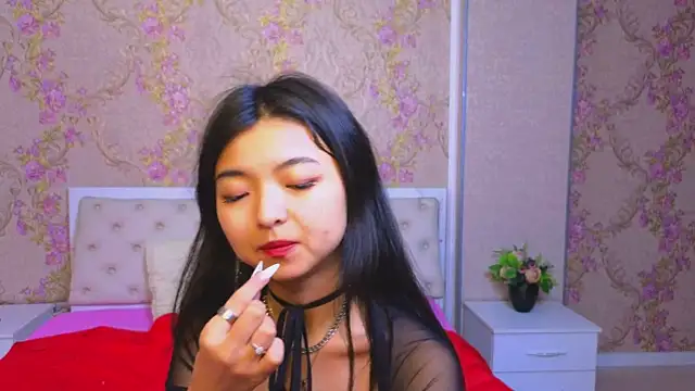 Shy Kira online show from 01-30-25, 12:37