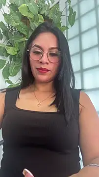 Sofia Convers online show from 12-21-25, 01:07