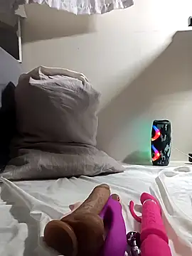 HEliza online show from 02-02-25, 08:41