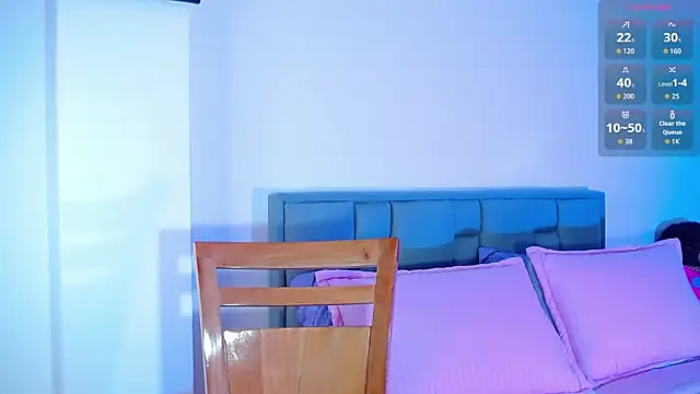 Snapshot of astrid-omega chatting on 10-30-25, 03:19 astrid-omega online show from 10-30-25, 03:19