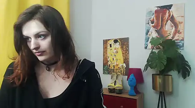 Snapshot of juicyNadine chatting on 01-06-25, 09:30 juicyNadine online show from 01-06-25, 09:30