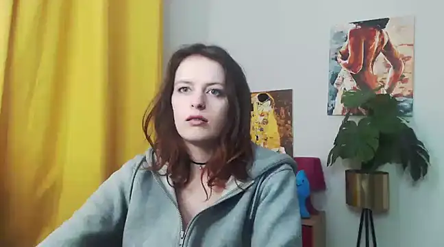 Snapshot of juicyNadine chatting on 01-10-25, 06:20 juicyNadine online show from 01-10-25, 06:20