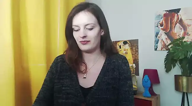 Snapshot of juicyNadine chatting on 01-27-25, 10:06 juicyNadine online show from 01-27-25, 10:06