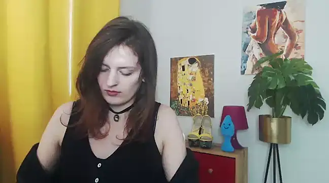 Snapshot of juicyNadine chatting on 01-29-25, 12:24 juicyNadine online show from 01-29-25, 12:24