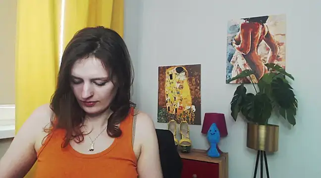 Snapshot of juicyNadine chatting on 02-06-25, 12:16 juicyNadine online show from 02-06-25, 12:16