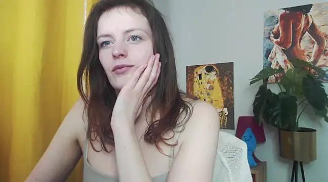 Snapshot of juicyNadine chatting on 02-12-25, 12:22 juicyNadine online show from 02-12-25, 12:22