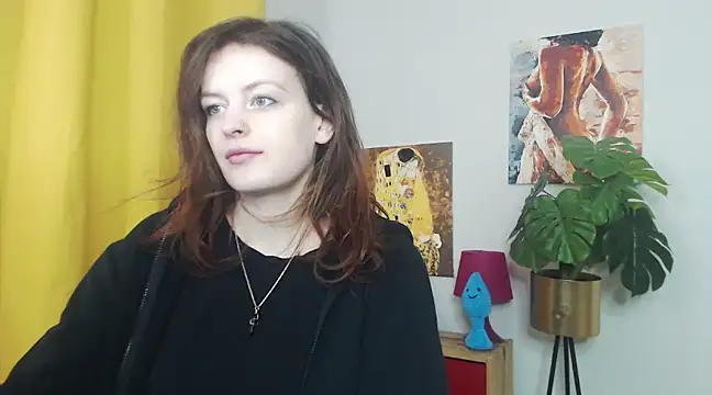 Snapshot of juicyNadine chatting on 02-14-25, 06:12 juicyNadine online show from 02-14-25, 06:12