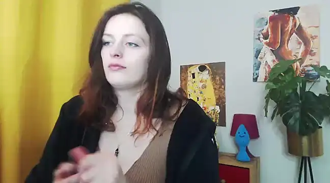 Snapshot of juicyNadine chatting on 02-24-25, 06:16 juicyNadine online show from 02-24-25, 06:16