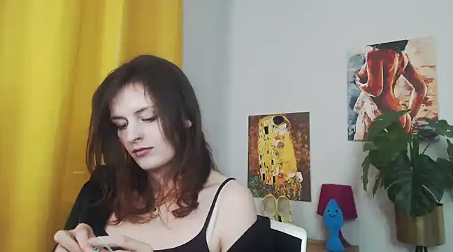 Snapshot of juicyNadine chatting on 02-26-25, 09:32 juicyNadine online show from 02-26-25, 09:32